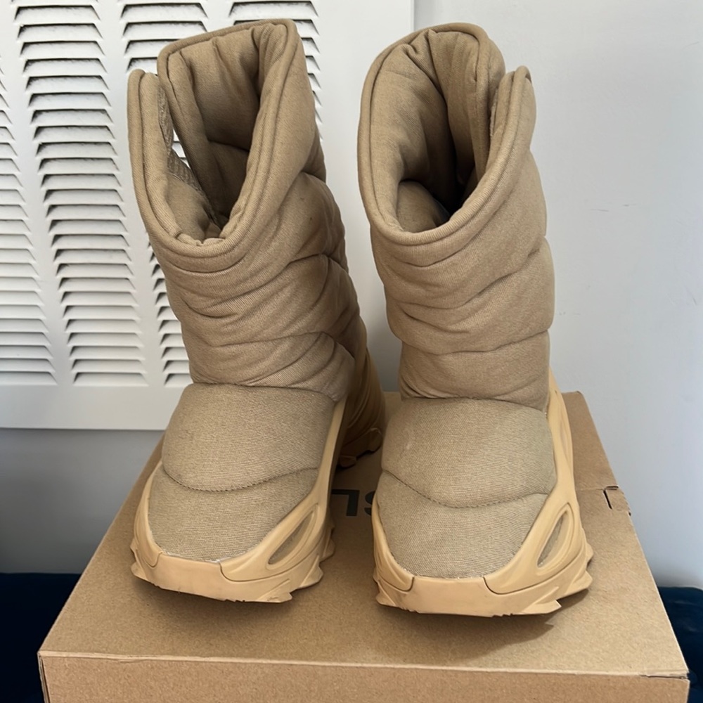 Yeezy NSLTD Boot